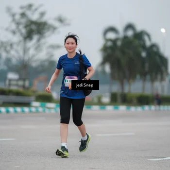 Runner Photo 7521663