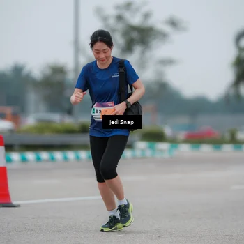 Runner Photo 7521671
