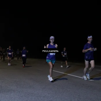 Runner Photo 7521697