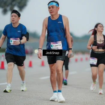 Runner Photo 7521701