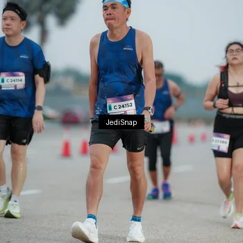 Runner Photo 7521702