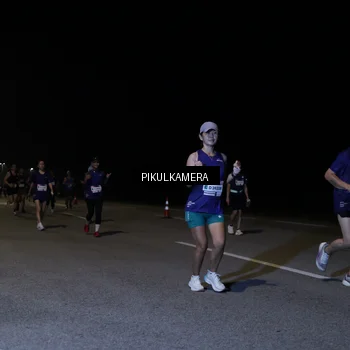 Runner Photo 7521704