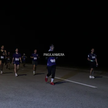Runner Photo 7521711
