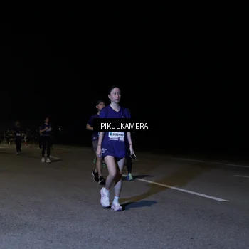 Runner Photo 7521741