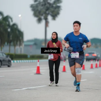 Runner Photo 7521743
