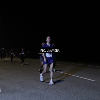 Runner Photo 7521748
