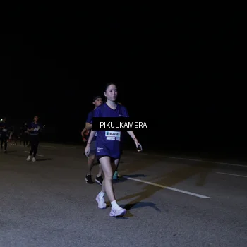Runner Photo 7521751