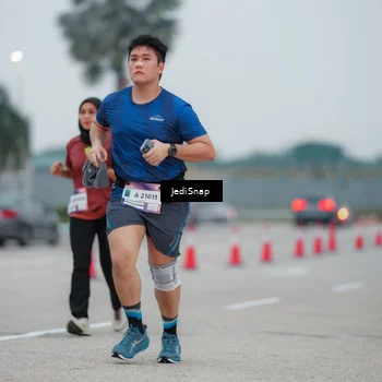 Runner Photo 7521753
