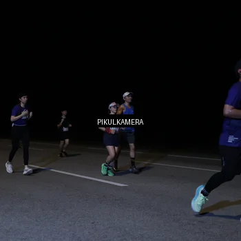 Runner Photo 7521760