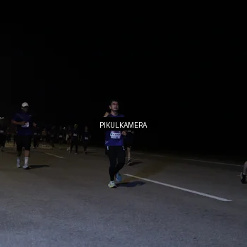 Runner Photo 7521769