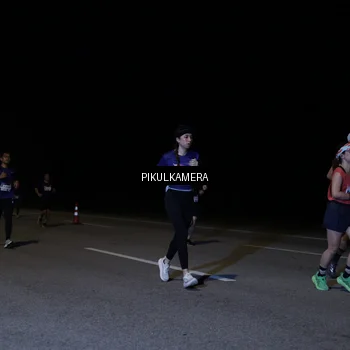 Runner Photo 7521772