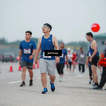 Runner Photo 7521773