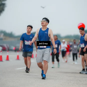 Runner Photo 7521775