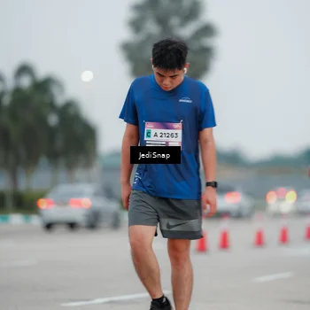 Runner Photo 7521818