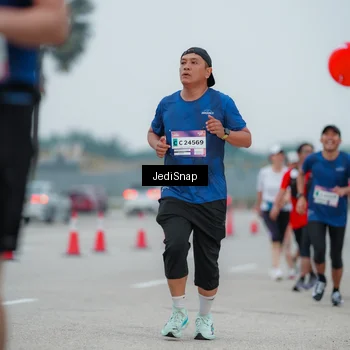 Runner Photo 7521822