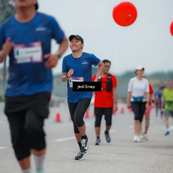 Runner Photo 7521833