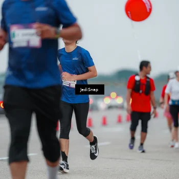 Runner Photo 7521835