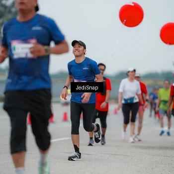 Runner Photo 7521838