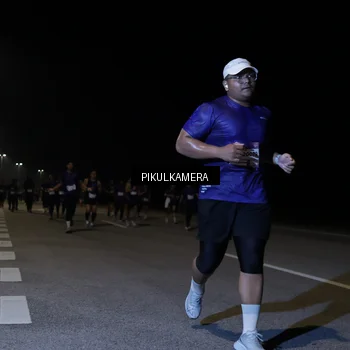Runner Photo 7521842