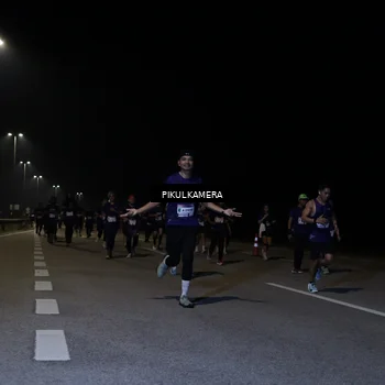 Runner Photo 7521844