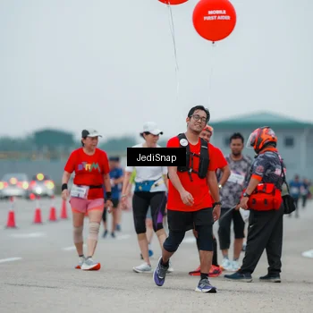 Runner Photo 7521848