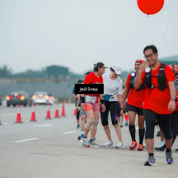 Runner Photo 7521862