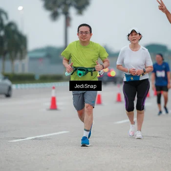 Runner Photo 7521870