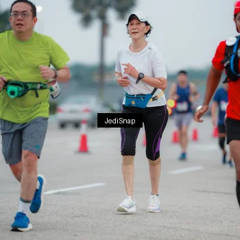 Runner Photo 7521879