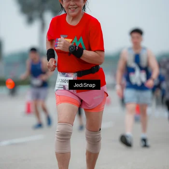 Runner Photo 7521897