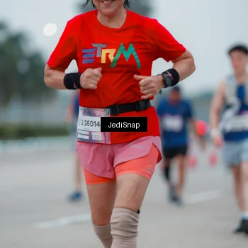 Runner Photo 7521902