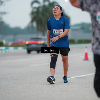 Runner Photo 7521924