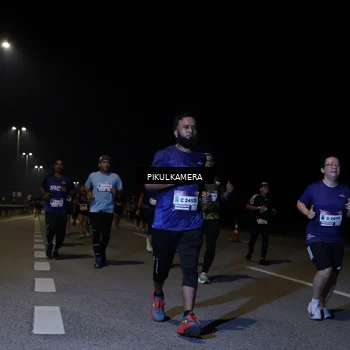 Runner Photo 7521931