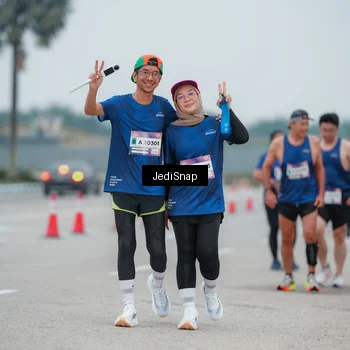 Runner Photo 7521947