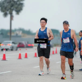 Runner Photo 7521964