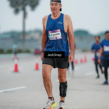 Runner Photo 7521987