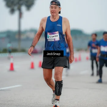 Runner Photo 7521988
