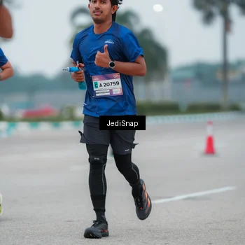 Runner Photo 7522008