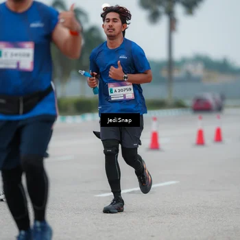 Runner Photo 7522011