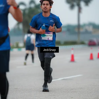 Runner Photo 7522012