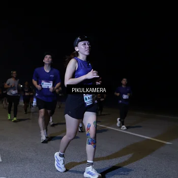 Runner Photo 7522015