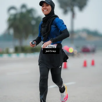 Runner Photo 7522024