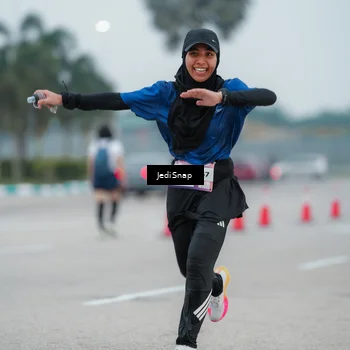 Runner Photo 7522026