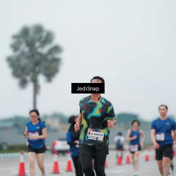 Runner Photo 7522081
