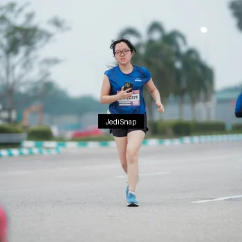 Runner Photo 7522086