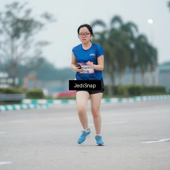 Runner Photo 7522087