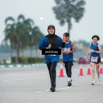 Runner Photo 7522094