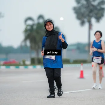 Runner Photo 7522106