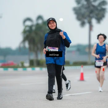 Runner Photo 7522107