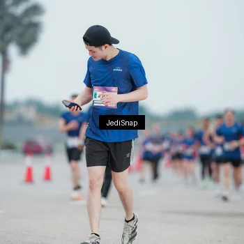 Runner Photo 7522129