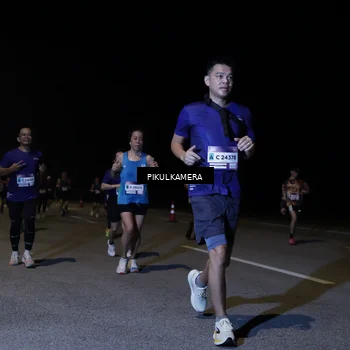 Runner Photo 7522147